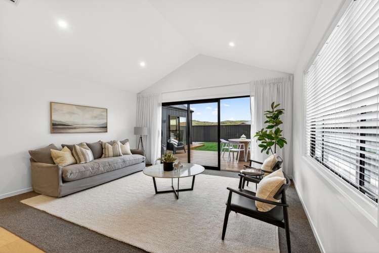 7 Annie Aranui Drive, Mission Hills Poraiti_15