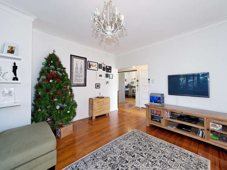10a Kashmir Road Glen Eden_5