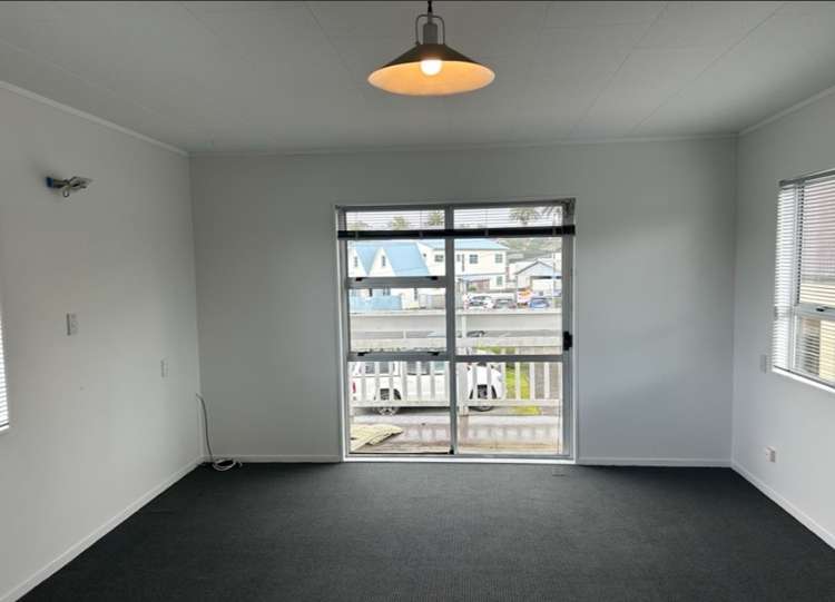 10 Wallis Street 11335_6