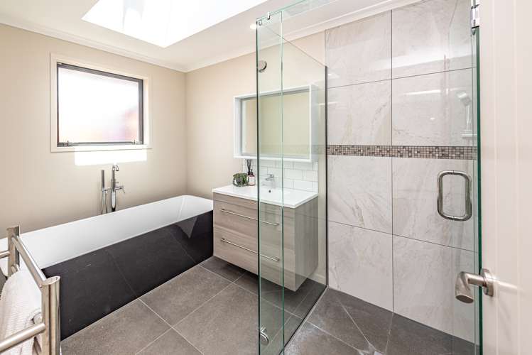 39 Magnolia Crescent Tawhero_15