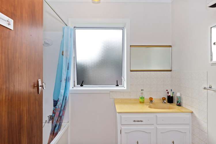 24b Hall Road Matua_6