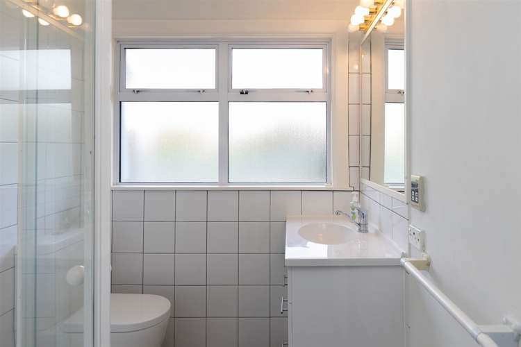 4c Weld Street Blenheim Central_10