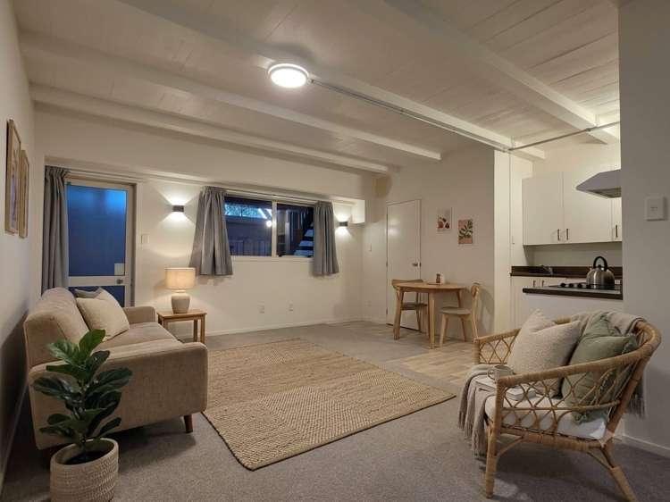 14a Captain Scott Road Glen Eden_8