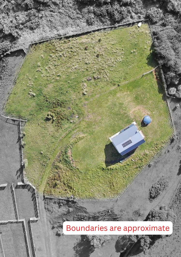 30 Briscoe Street Awakino_7