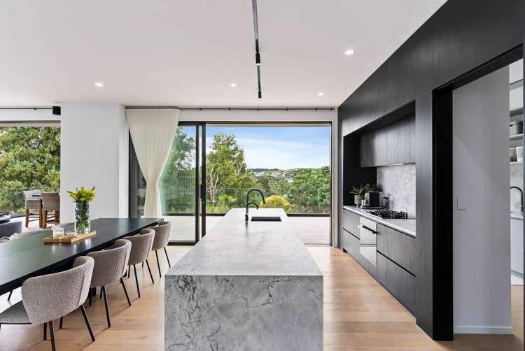 326 Flat Bush School Road Flat Bush_9