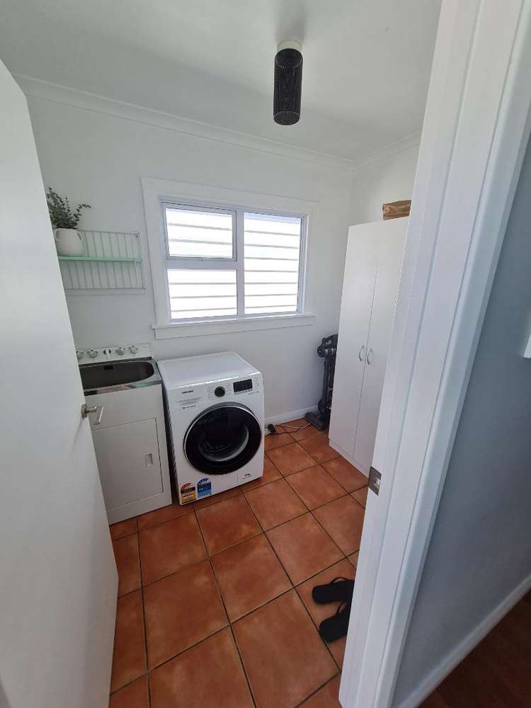 8 Solway Terrace Bell Block_15