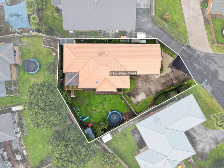 5 Lansbury Court Rototuna North_21