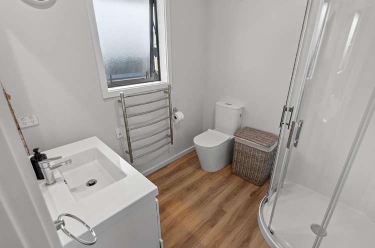 32 Geoff Geering Drive Netherby_15