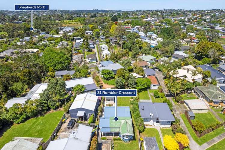 31 Rambler Crescent Beach Haven_17