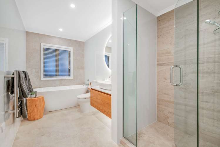 17 Fingal Way Gulf Harbour_19