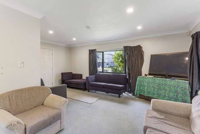 12 Quattro Avenue Flat Bush_4