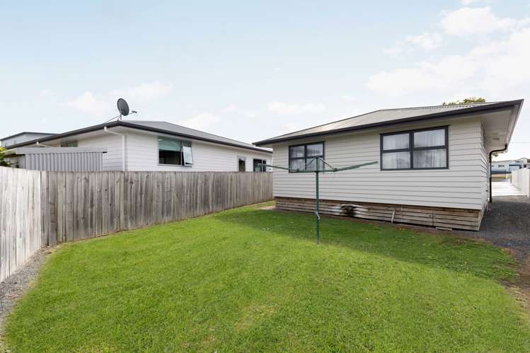 27A Collins Road Melville_11