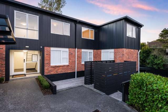 Best in the bays! Move in, enjoy...