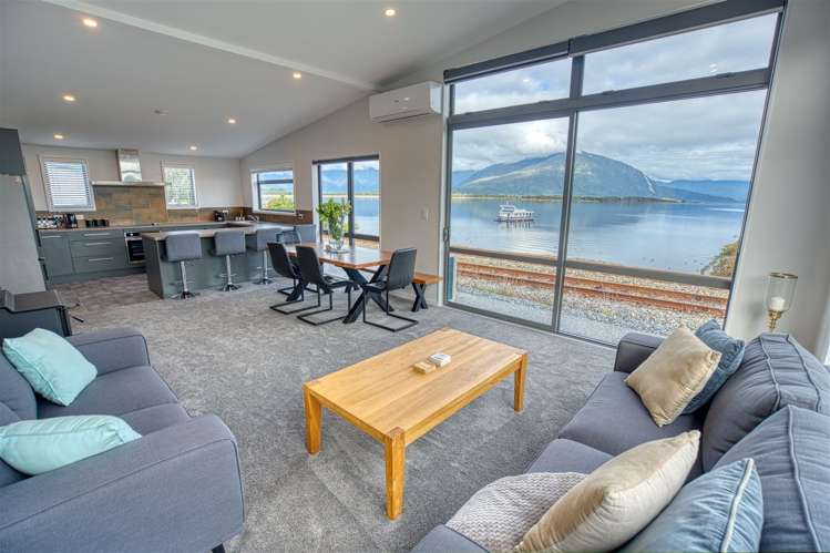 7 Koe Street Moana / Lake Brunner_23