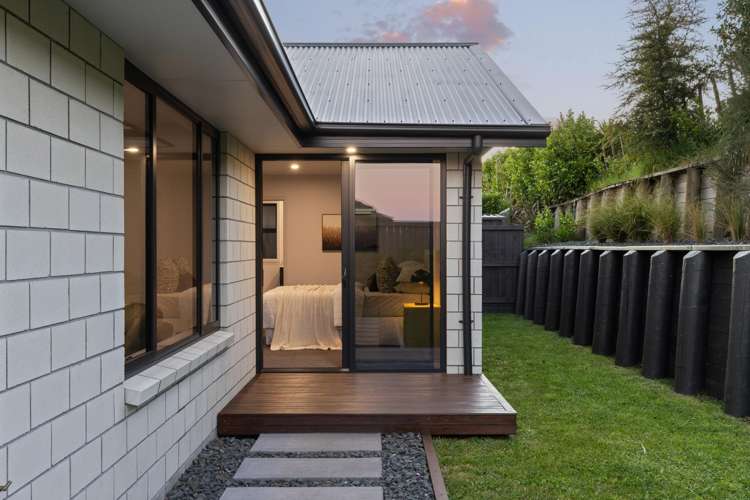 20 Carlingford Rise Dinsdale_4