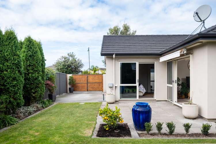 2 Akaroa Road Poraiti_18