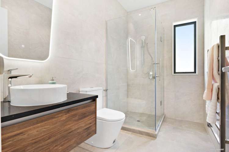 2 Highway View Lane Schnapper Rock_21