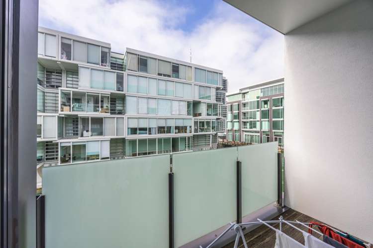 208/79 Halsey Street Auckland Central_16