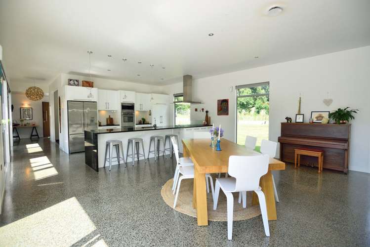 597 Riverside Road Matokitoki_6