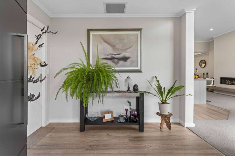 16 Lochinvar Lane Acacia Bay_14