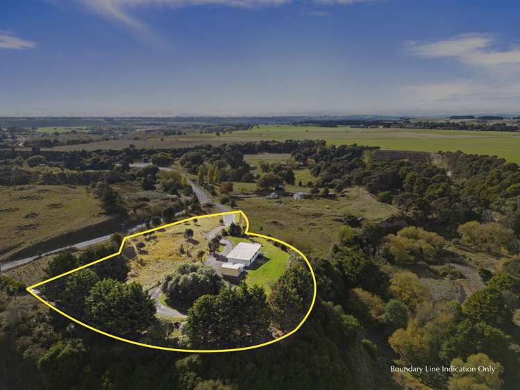 1488 Road Manawatu Houses for Sale One Roof