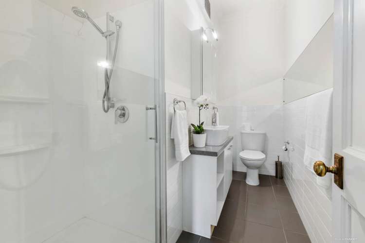 4h/5 Parliament Street Auckland Central_27