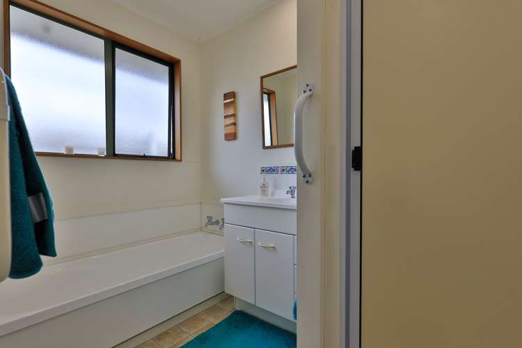 10a Baxter Place Stoke_6