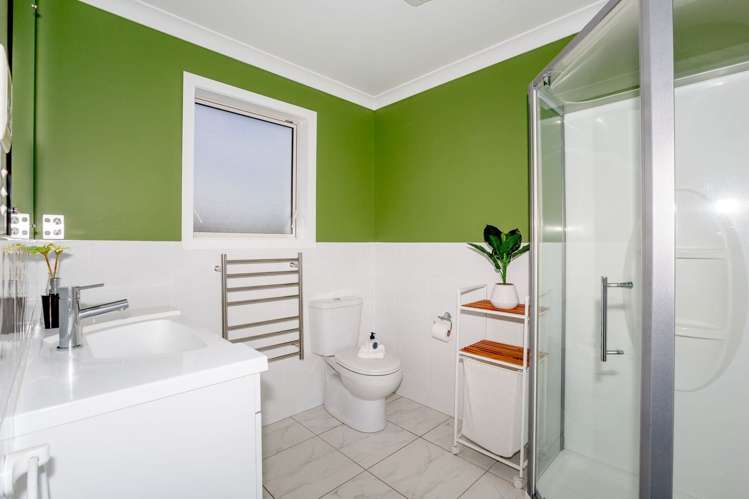 33 Nelson Avenue Aotea_12