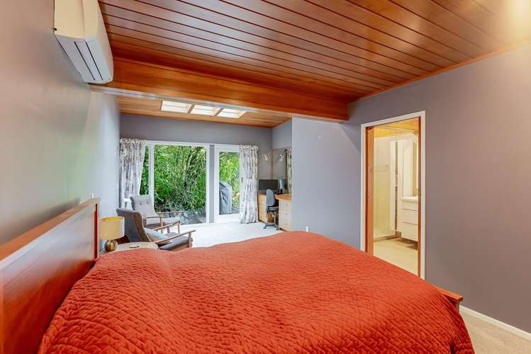 8 Christina Grove Normandale_12