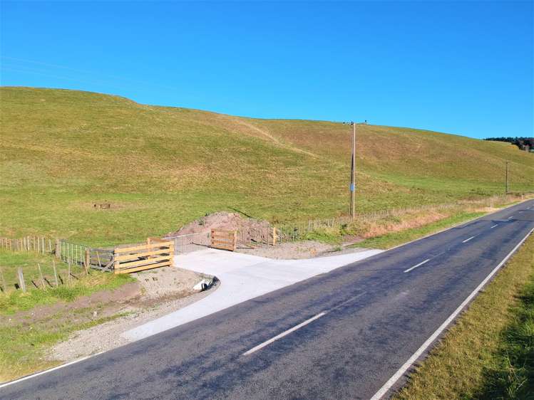 1455 Middle Road Poukawa_6