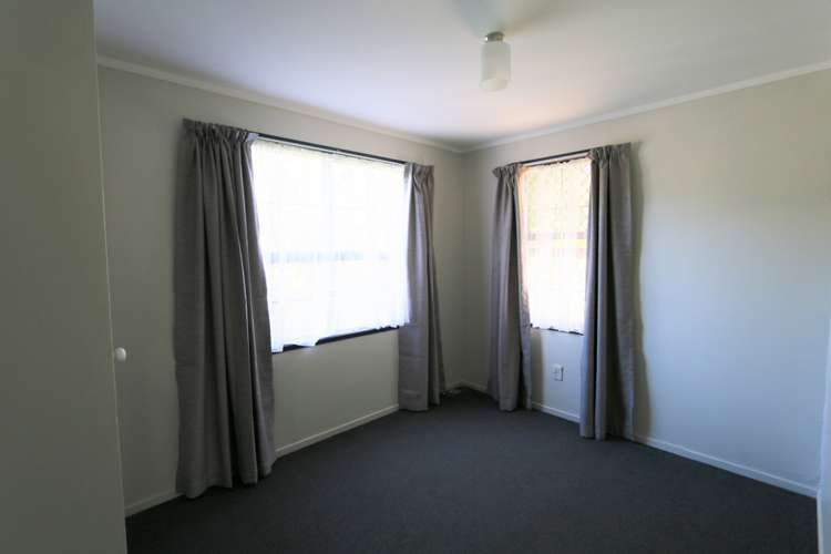 6 Glucina Place Glen Eden_12