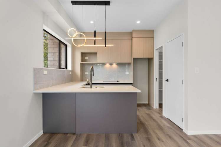 133E Riverpark Crescent Henderson_4