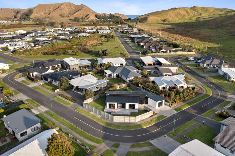 7 Tuamotu Park Wainui_17