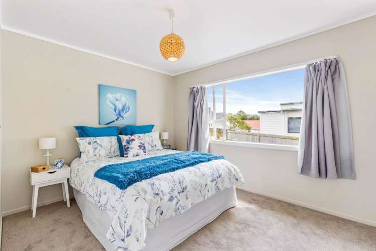 1/61a Strid Road Te Atatu South_8