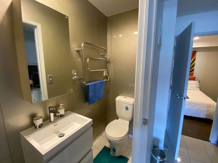 303/17 Vogel Lane Auckland Central_7