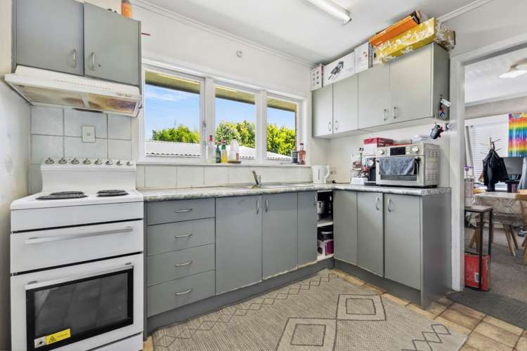 69 Gray Avenue Mangere East_11