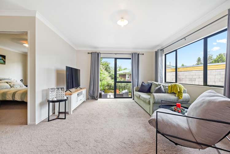 29a Barrie Crescent Silverdale_7