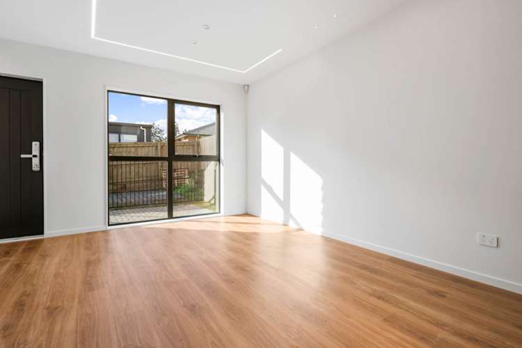 12F Hewlett Road_3