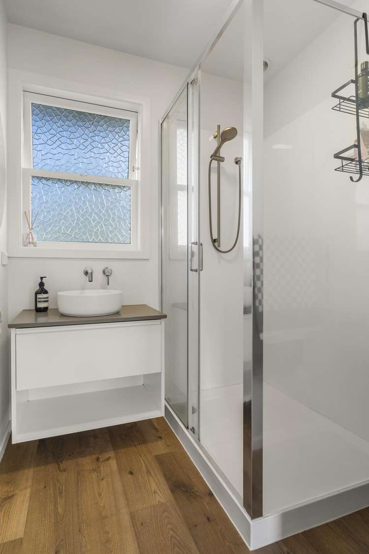 312 Ngatai Road Bellevue_14