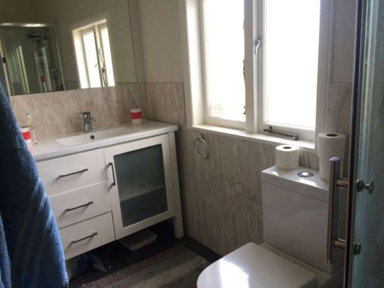 15 Hendry Avenue Hillsborough_8