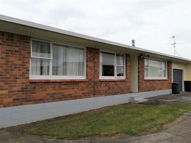 1/11 Sea Spray Drive Bucklands Beach_1