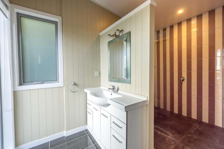 34 Belle Terrace Onetangi_15