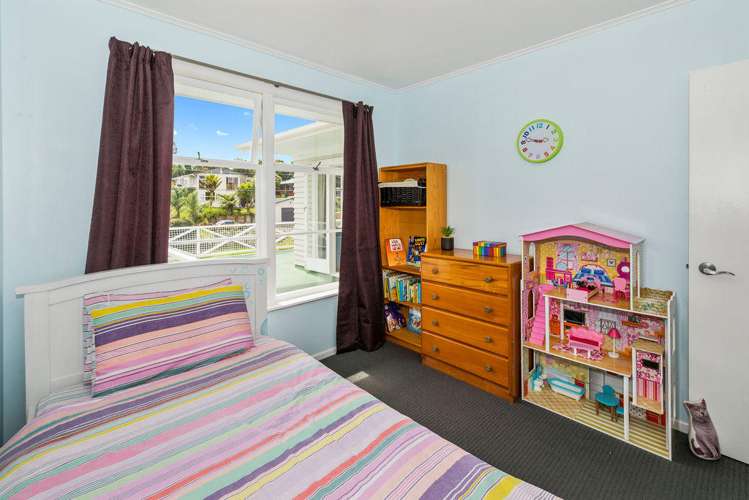 132 Tiroroa Avenue Te Atatu South_15