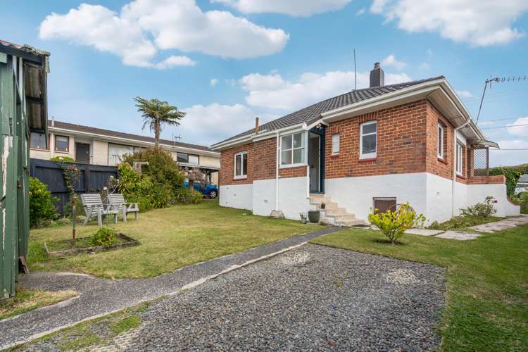 130 Titirangi Road New Lynn_14