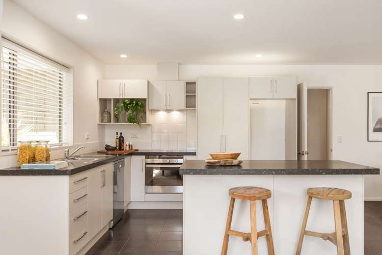 20 John Campbell Crescent Hillmorton_6