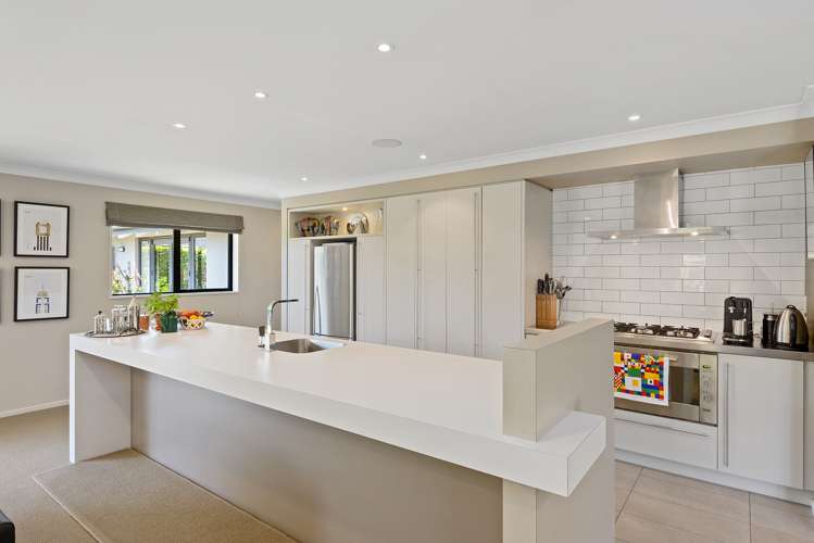 5 John Campbell Crescent Hillmorton_9