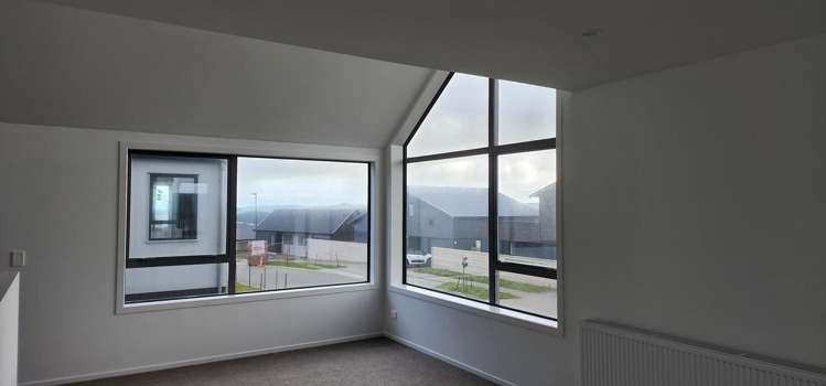 17 Lemonwood Way Woodridge_3