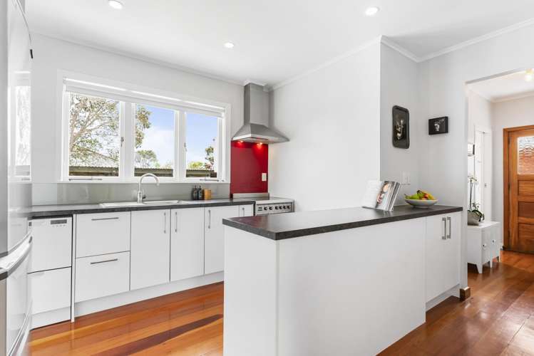 1/15 Rosier Road Glen Eden_6