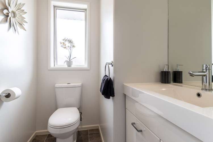 34 Pengover Avenue Leamington_23