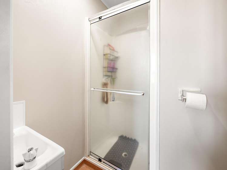 9a Paterson Street Mount Maunganui_11